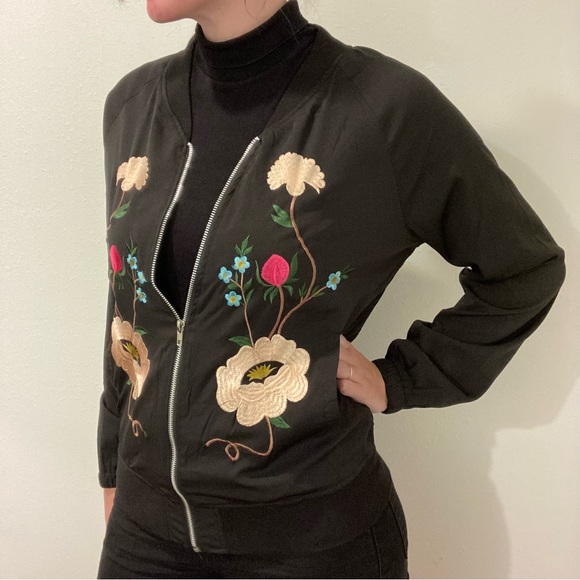 Embroidered Bomber Jacket Cavalini - Picture 5 of 5